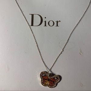 BUTTERFLY NECKLACE CUSTOM